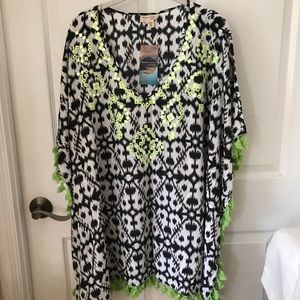 Beaches & Boho Coverup Size S/M